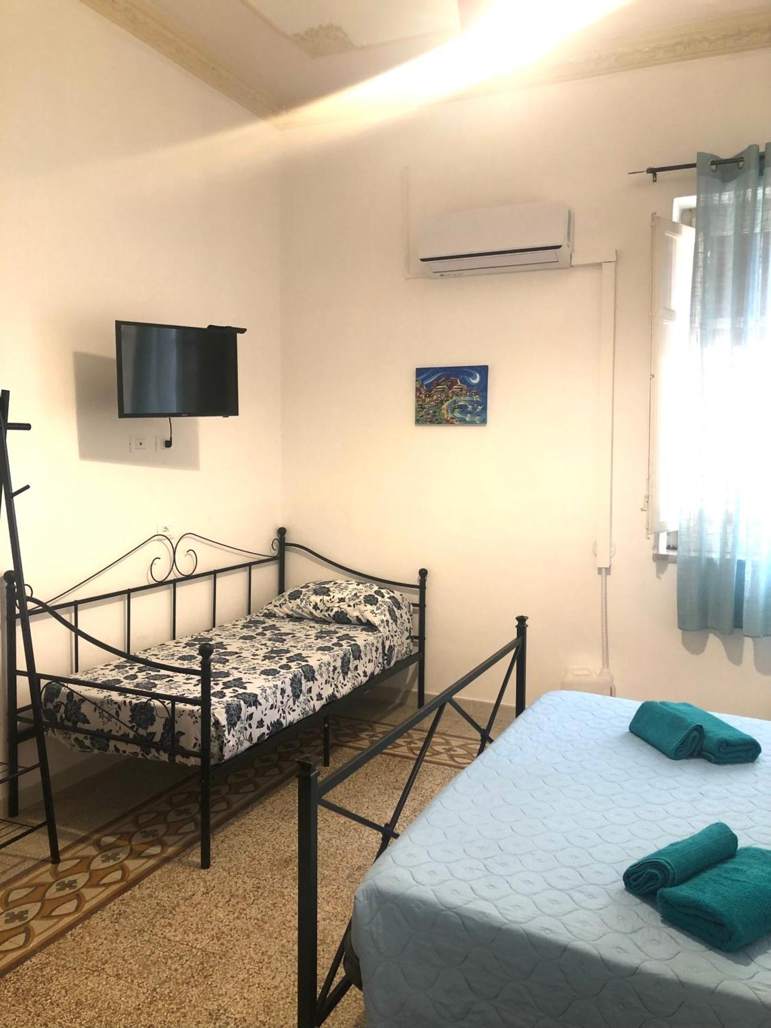 Anima Mundi Rooms ปาแลร์โม ภายนอก รูปภาพ