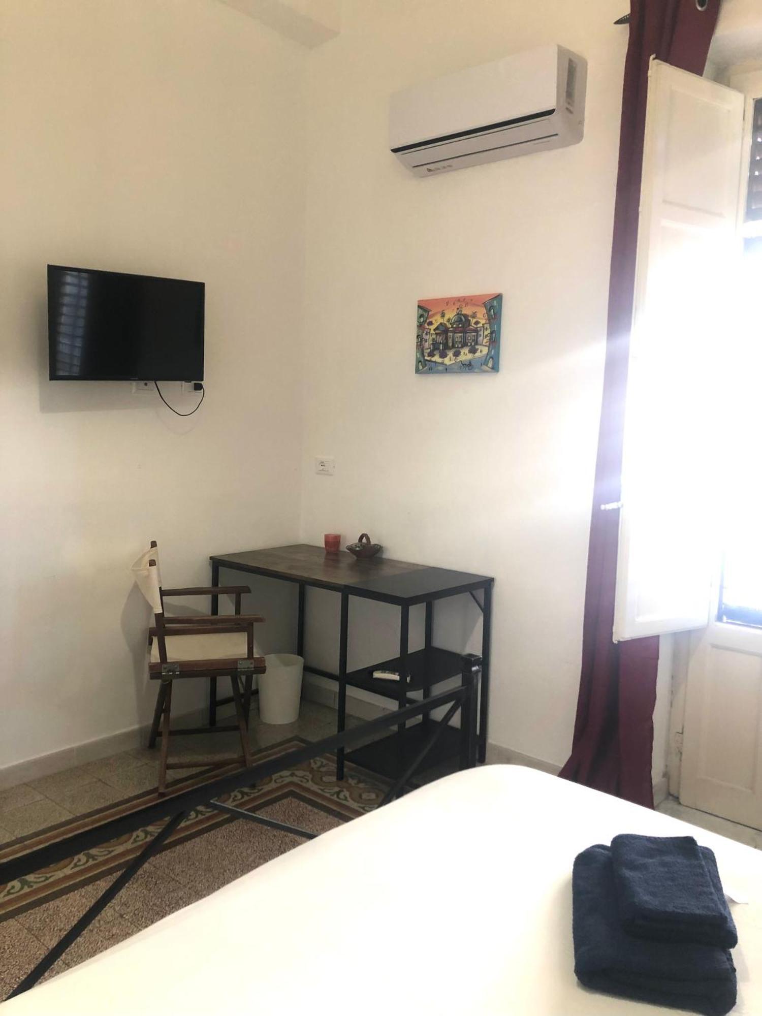 Anima Mundi Rooms ปาแลร์โม ภายนอก รูปภาพ